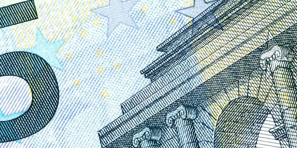 euro bank notes