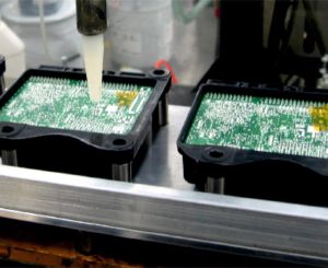 dielektrika pryskyřice pro zalévání elektronických součástek a komponentů  sika axson od acr czech